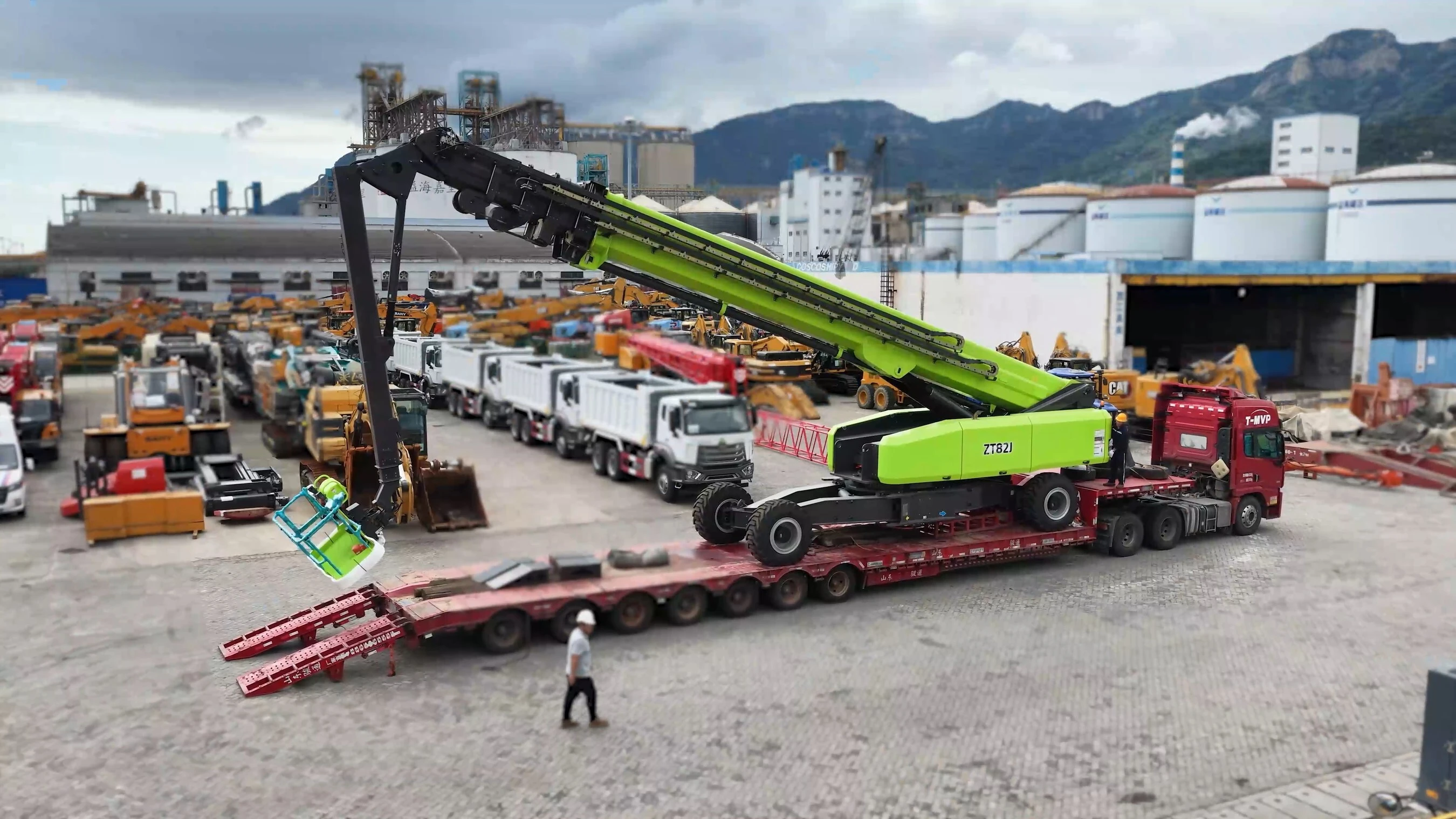 Zoomlion Delivers the World's Tallest 82.3-Meter Straight Boom Aerial Work Platform to the UK, Setting a New Record in Europe