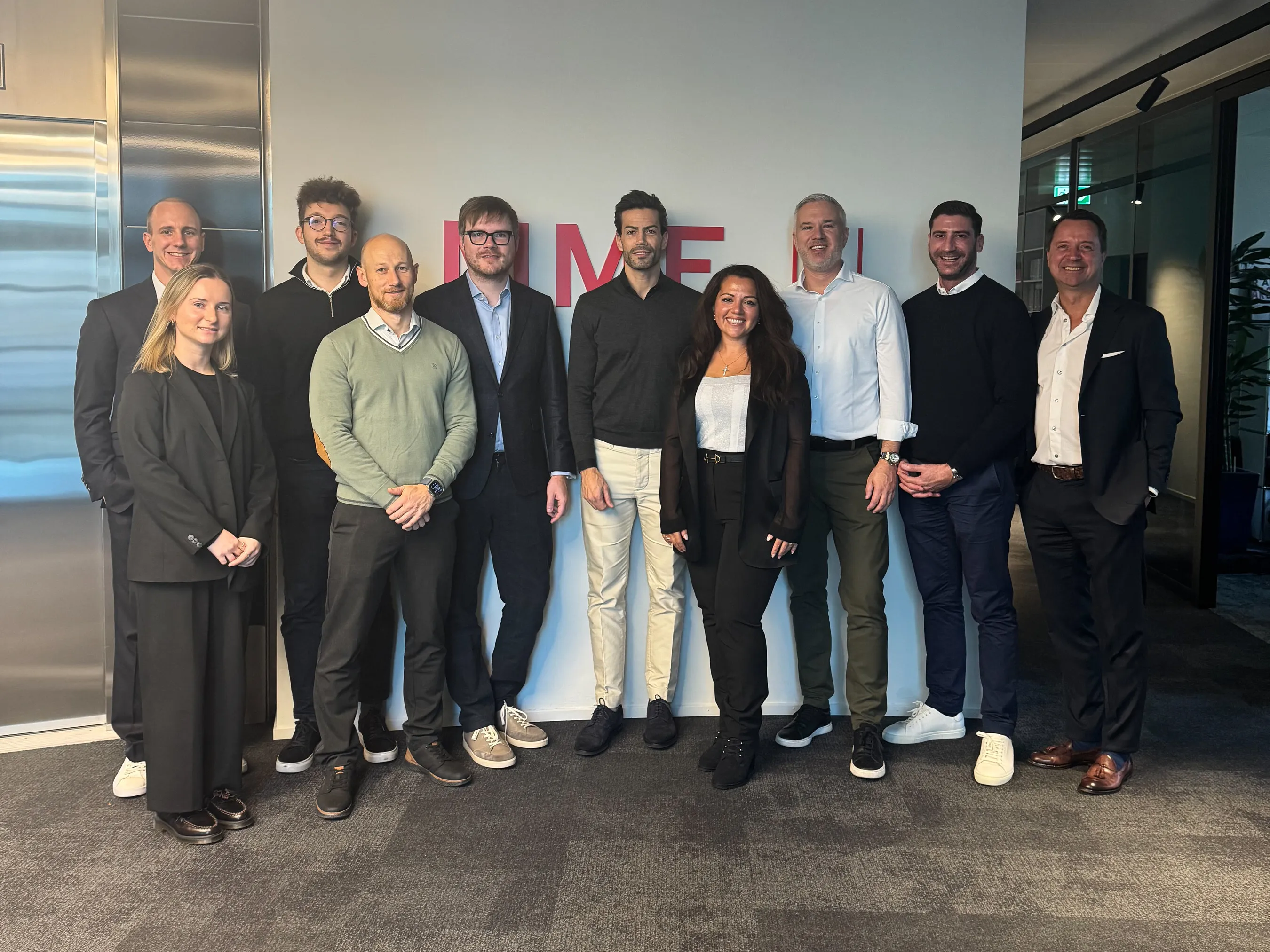 Healthcare Holding Schweiz Acquires a Stake in QUNIQUE