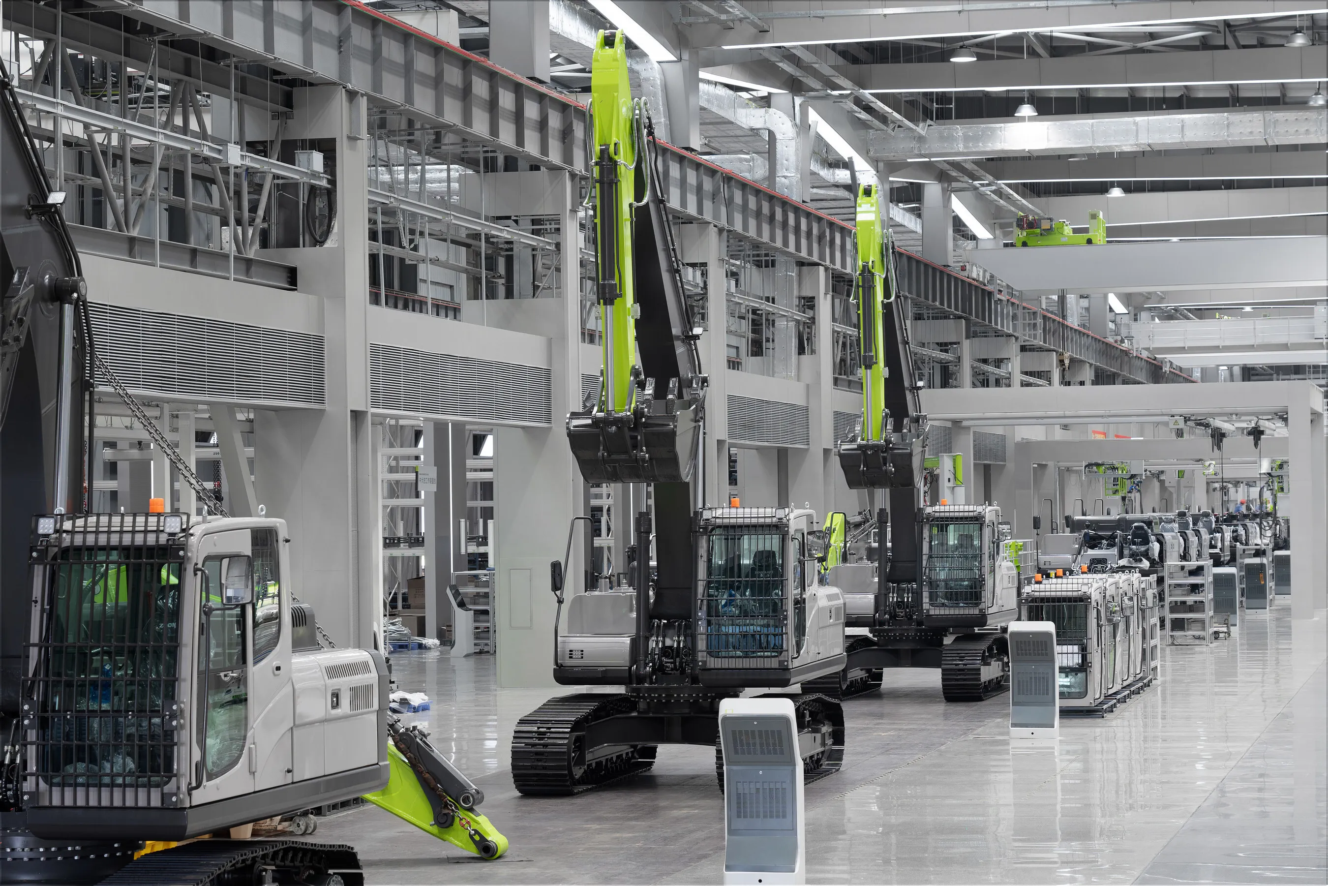 Zoomlion Recognized as Top-Tier Smart Factory at 2025 World Intelligent Manufacturing Conference